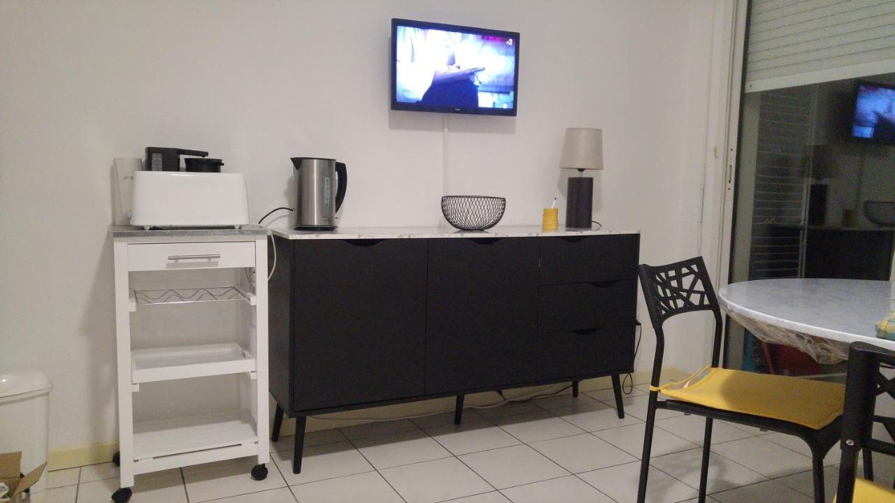 studio idéal couple 2 enfants, bien situé, calme Ciboure Extérieur photo